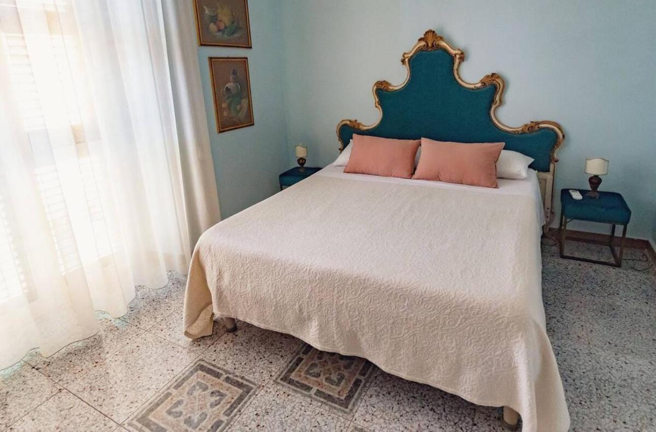 Luxury Suite Vitruvio 55 Formia Buitenkant foto